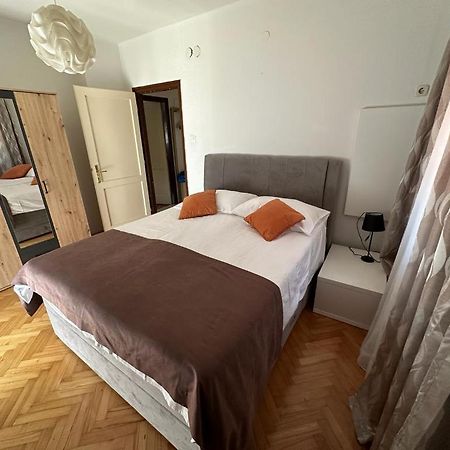 Apartments Lili Family Задар Екстериор снимка