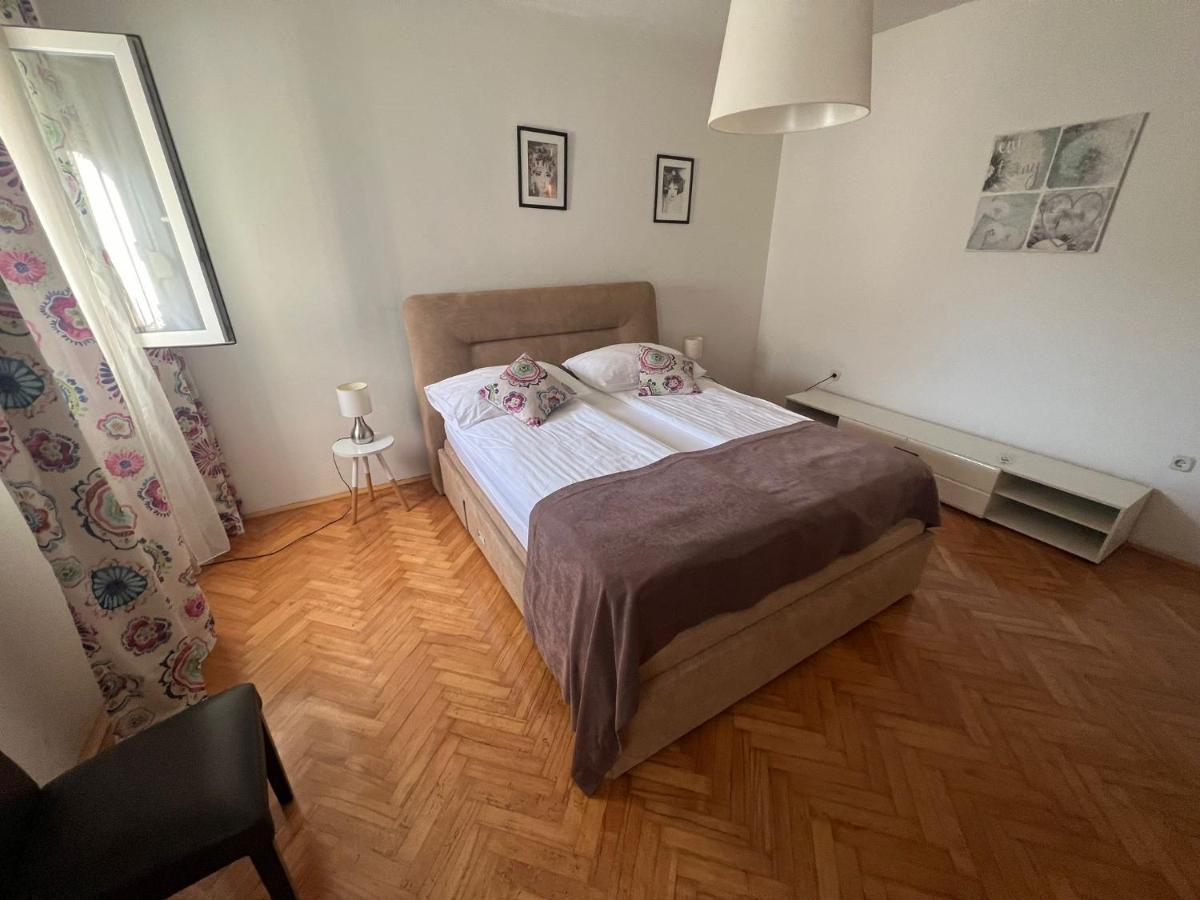 Apartments Lili Family Задар Екстериор снимка