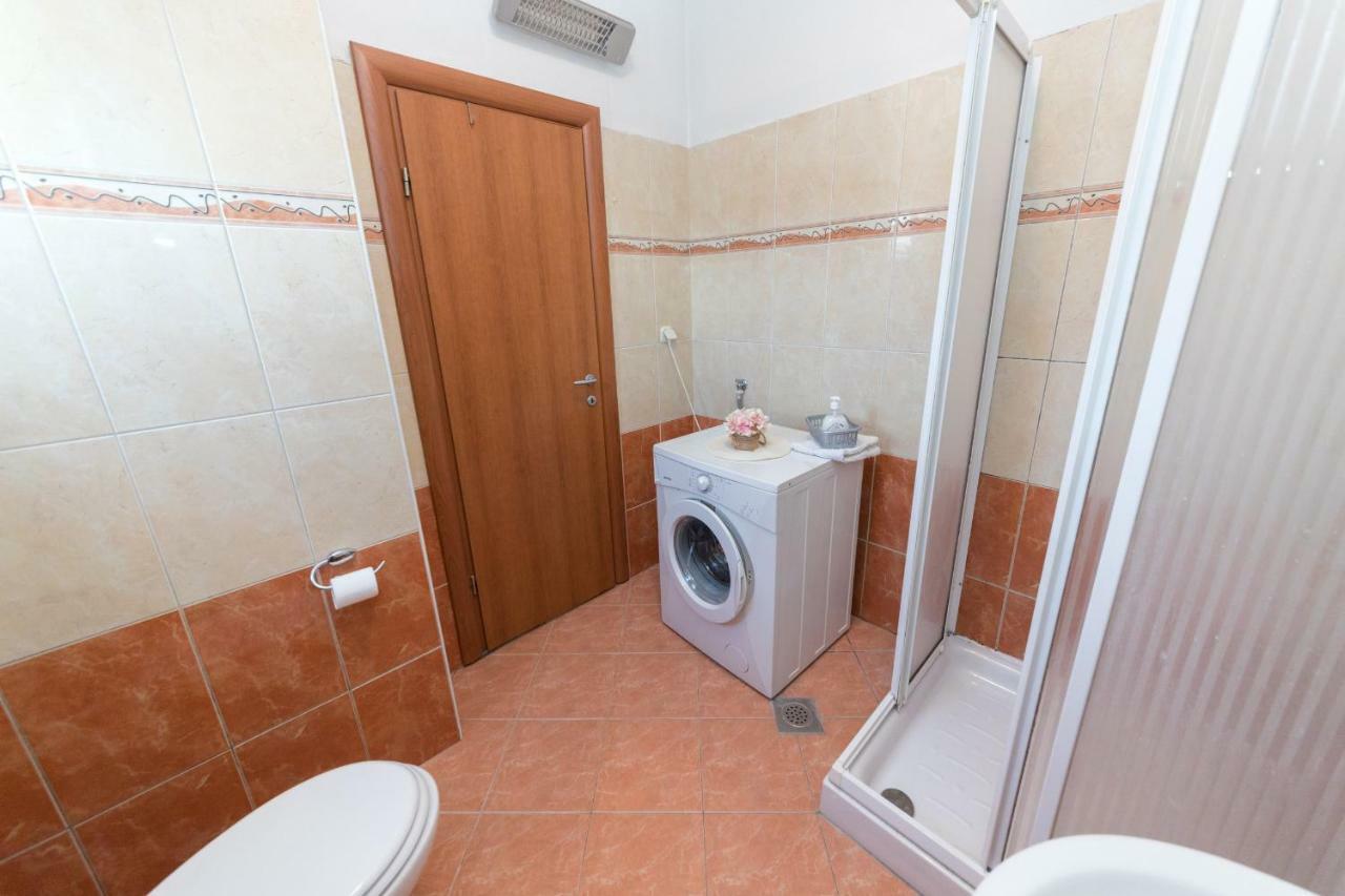 Apartments Lili Family Задар Екстериор снимка
