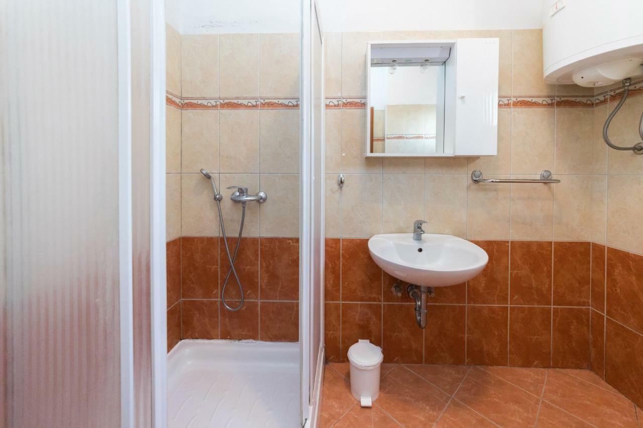 Apartments Lili Family Задар Екстериор снимка